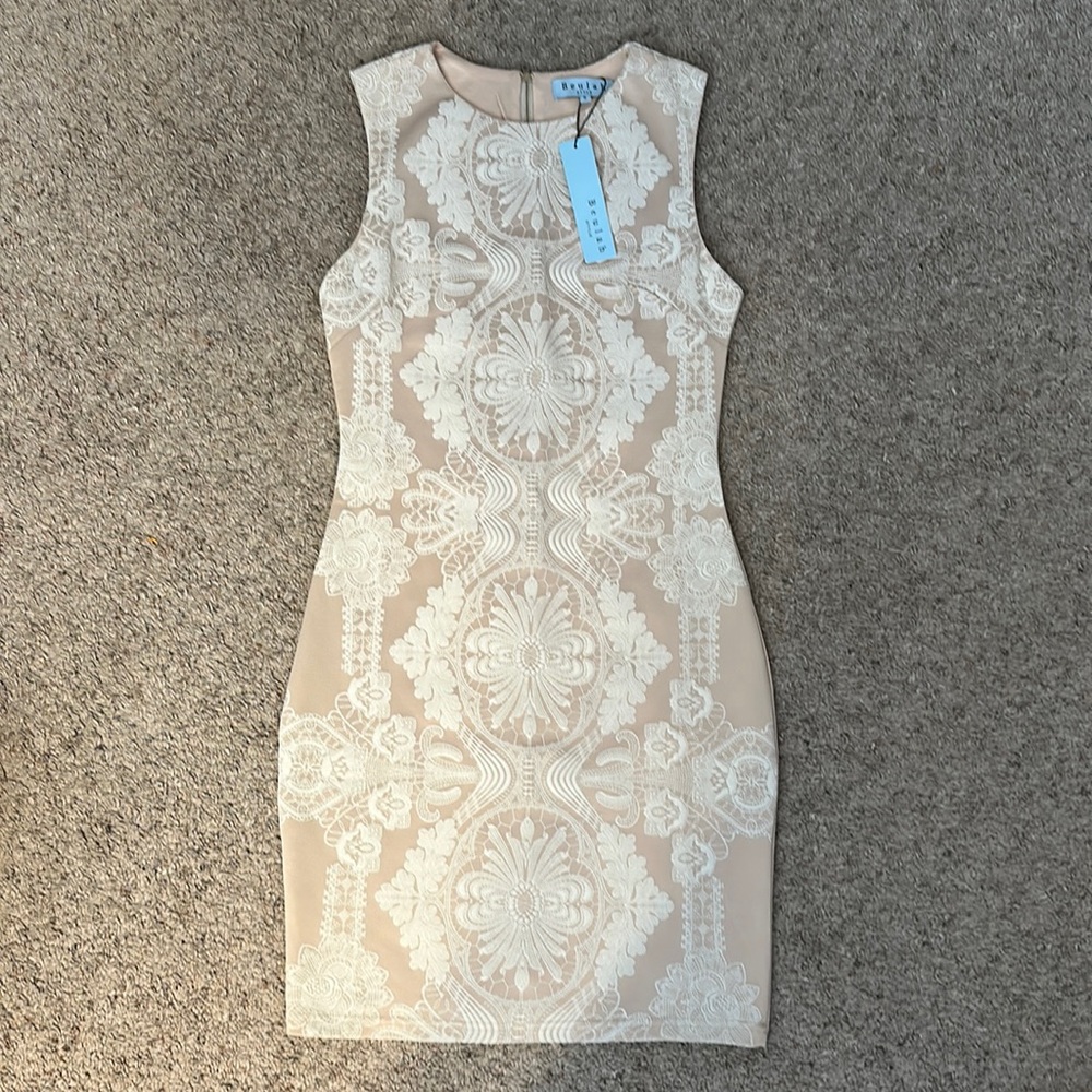 Beautiful short Nude color dress. NWT